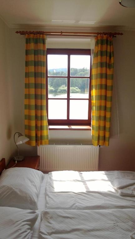 Pension Mlyn Stare Mitrovice Sedlec-Prcice Экстерьер фото